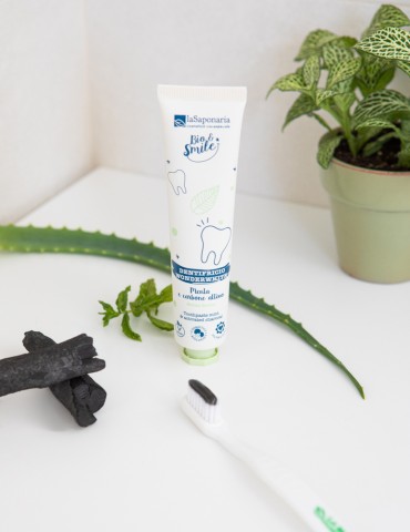 dentifricio-wonderwhite-mentacarbone (3)